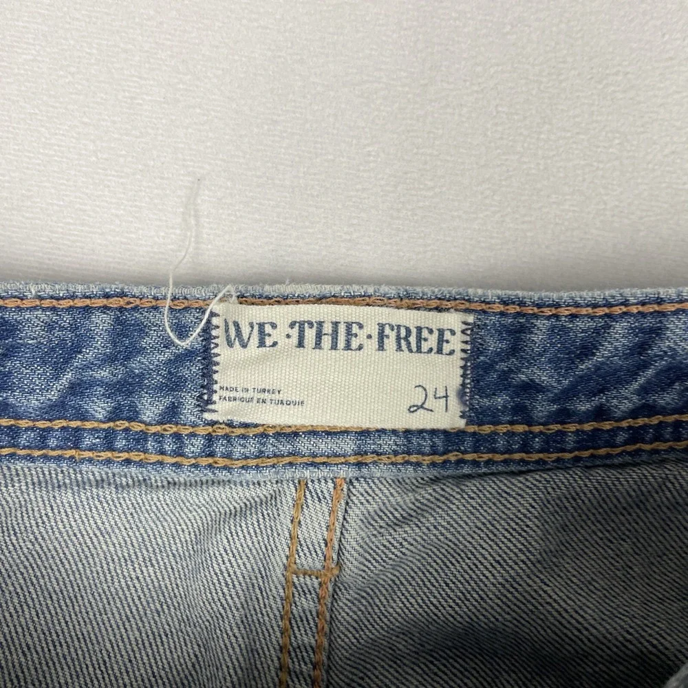 We the Free Free People Jeans Womens Size 24 Izzy Low Rise Flare Blue Raw Hem‎